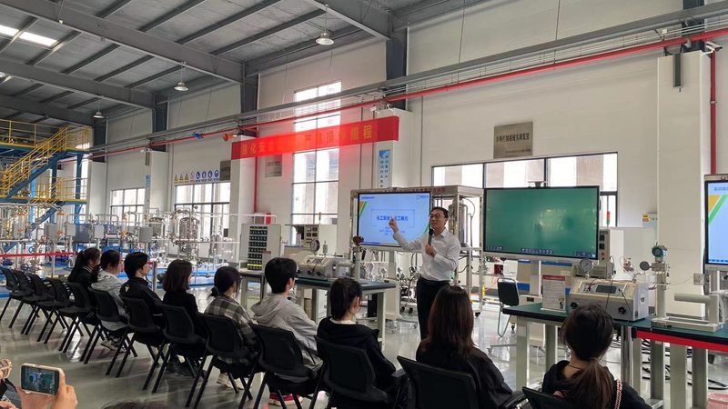 日化表面活性剂：采购标准与关键考量因素